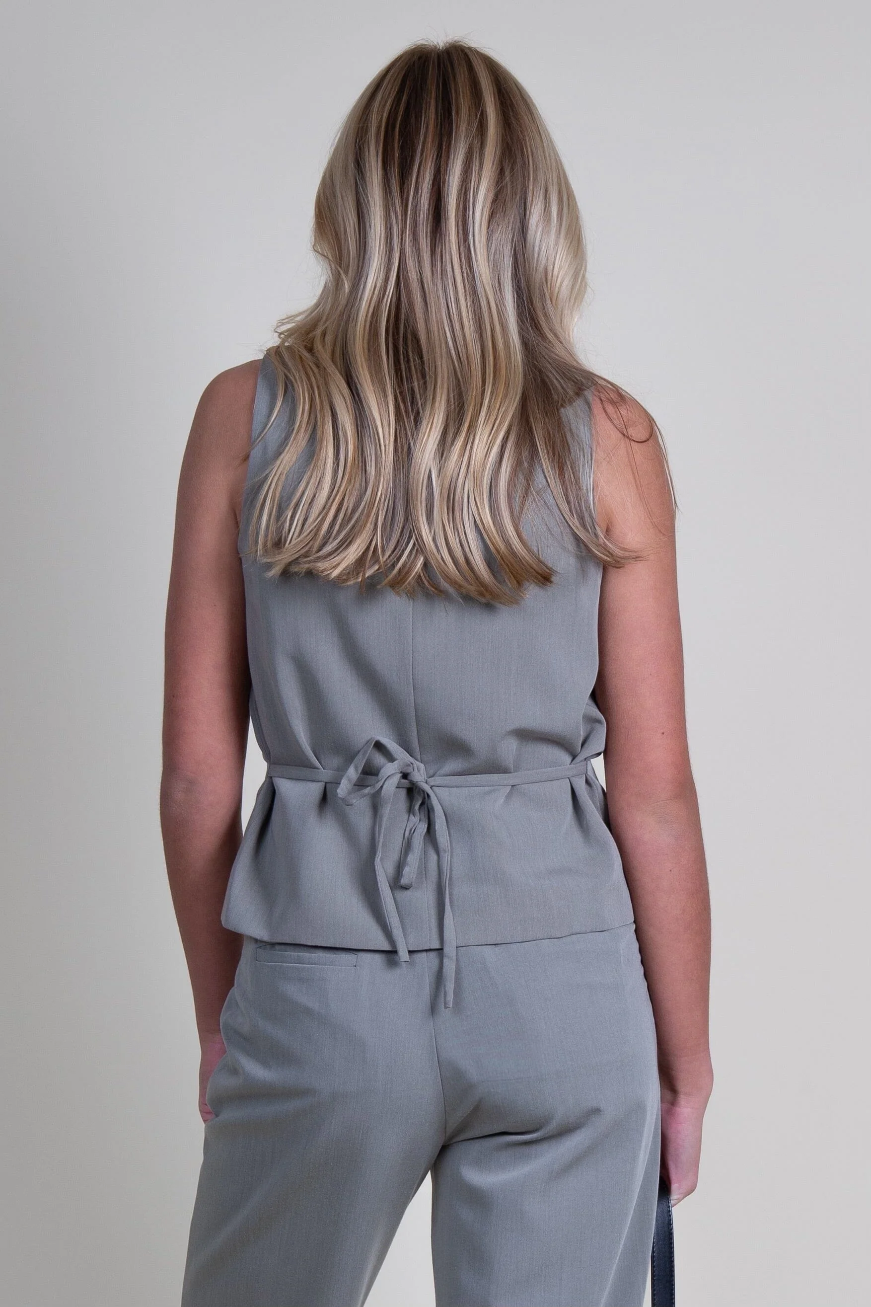 EN SAISON | Roan Vest - Lichen - Image 3